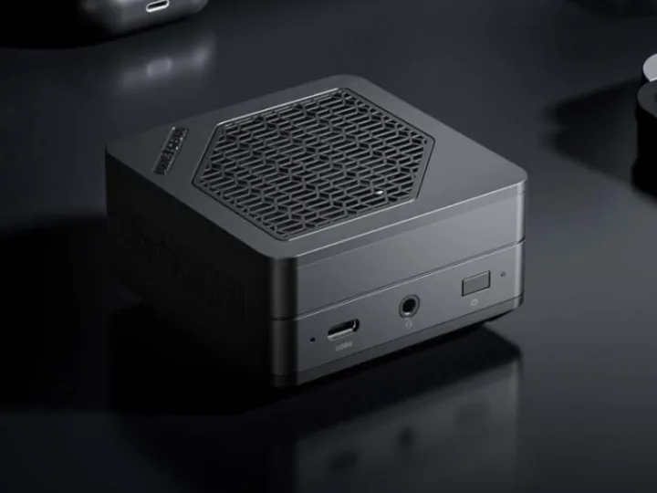 This Ryzen 7 Mini PC Stacked with 32GB RAM is Super Cheap: $279